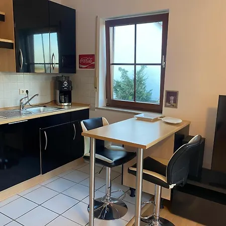 Katharina Im Weinort An Der Mosel *